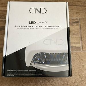 CND Shellac Nail starter kit with polish! Brand new in box! Never opened!